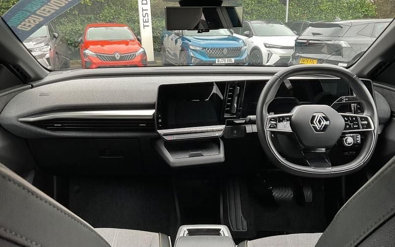 Used Renault Megane E-Tech Iconic 160 kW (218 HP) 2023 Hatchback