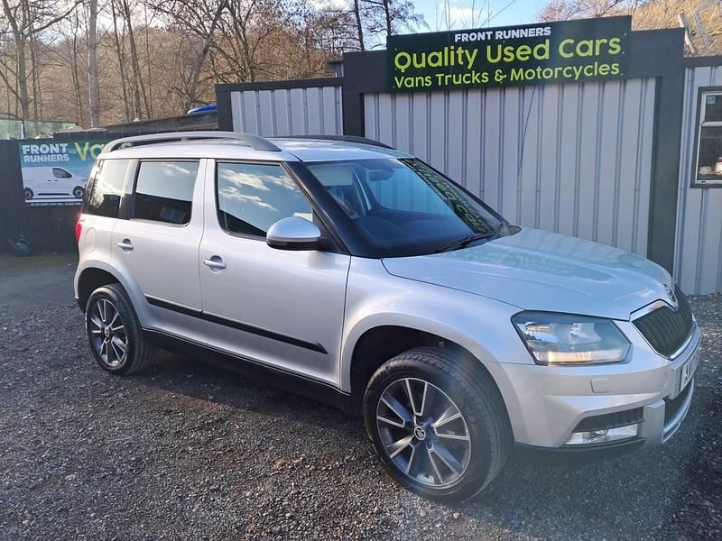 Silver Used 2017 Skoda Yeti SE Drive SUV | £8,995 (Fair price) - Image 1/4