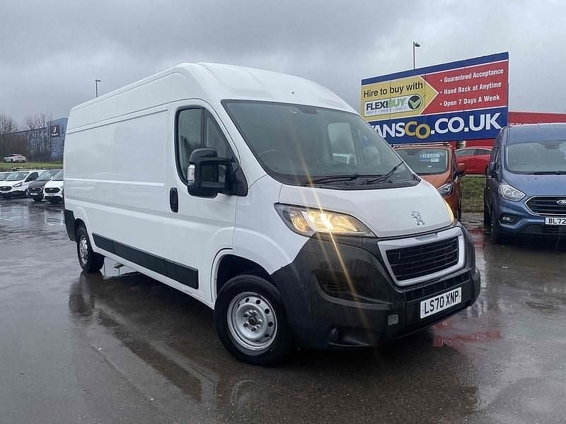 White Used 2020 Peugeot Boxer Van | £7,995 (Good price) - Image 1/4