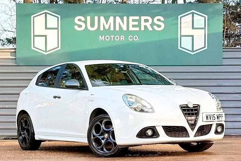 Used 2015 Alfa Romeo Giulietta Sprint | £6,395 (Fair price) - Image 1/1