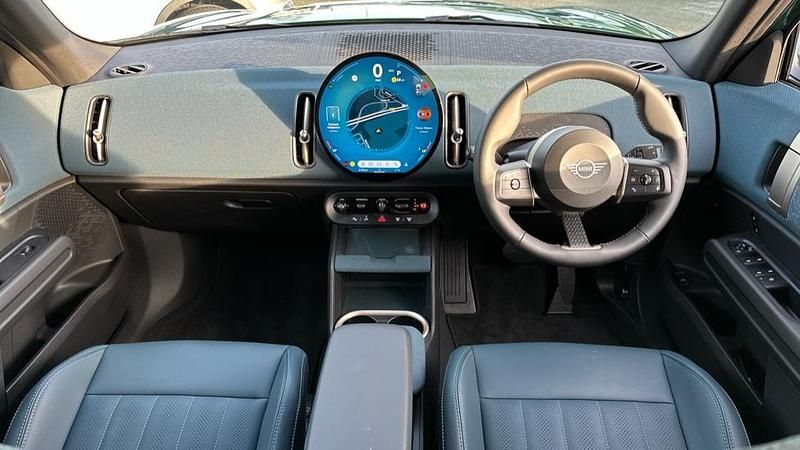 Used Mini Countryman 168 HP (123 kW) 2024 Green SUV