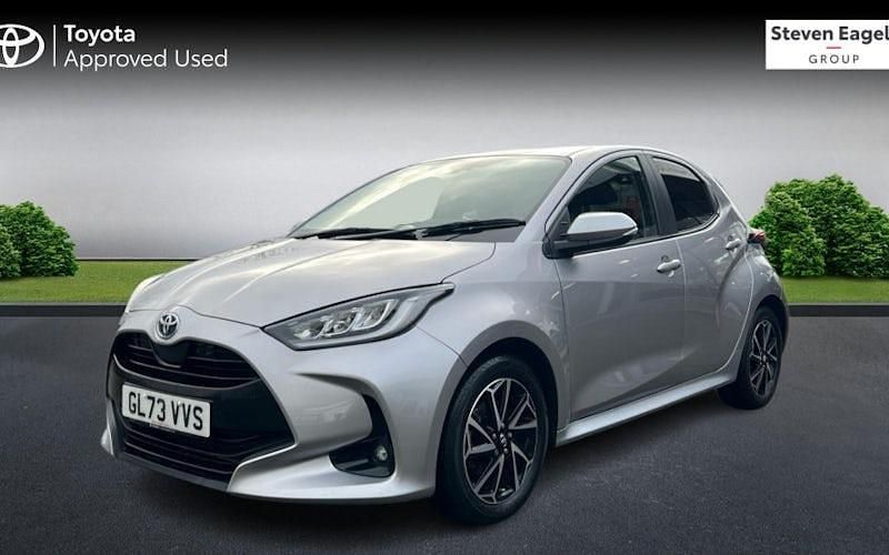 Used Toyota Yaris Hybrid Design 116 HP (85 kW) 2025 Hatchback