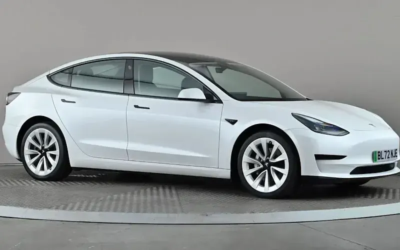 Used Tesla Model 3 Standard Range 180 kW (245 HP) 2022 Sedan