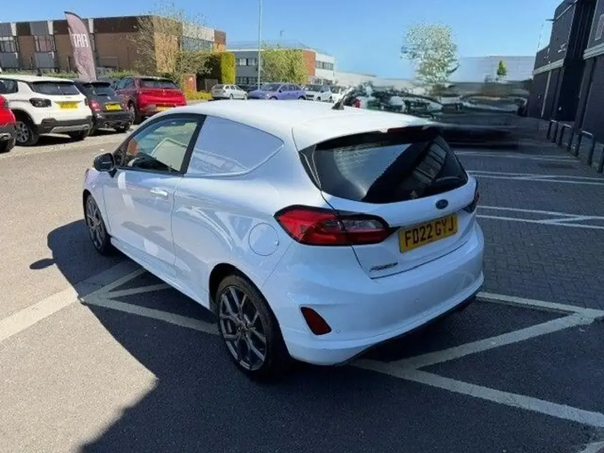 Used Ford Fiesta Sport 125 HP (91 kW) 2022 White Hatchback