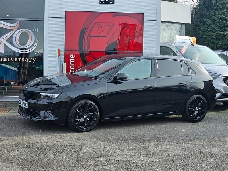 Used Vauxhall Astra S 130 HP (95 kW) 2024 Black Hatchback