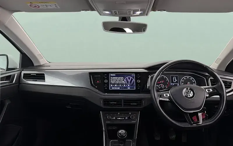 Begagnad VW Polo SEL 116 HK (85 kW) 2020 Halvkombi