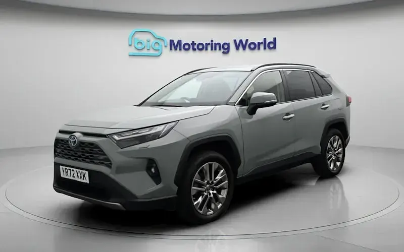 Used Toyota RAV4 Hybrid 218 HP (160 kW) 2025 SUV