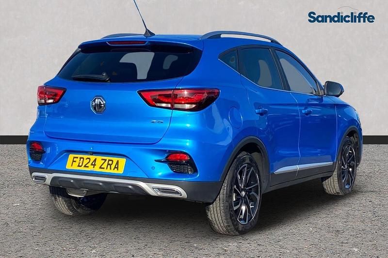 Used MG ZS Exclusive 106 HP (77 kW) 2023 Blue SUV