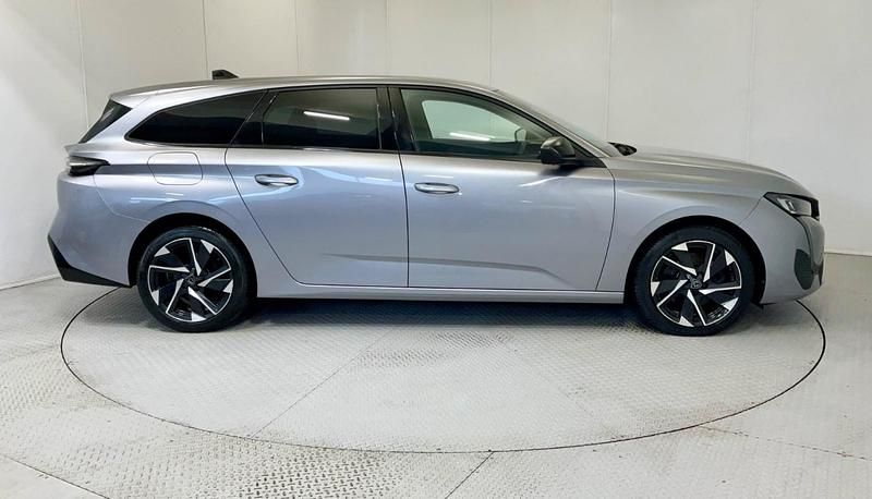 Used Peugeot 308 Allure Premium 130 HP (95 kW) 2023 Grey Estate