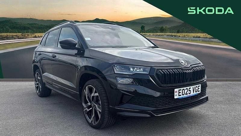 Black New 2025 Skoda Karoq SportLine SUV | £27,661 (Good price) - Image 1/4
