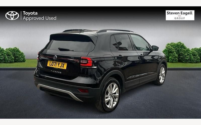 Used VW T-Cross Active 110 HP (80 kW) 2021 SUV