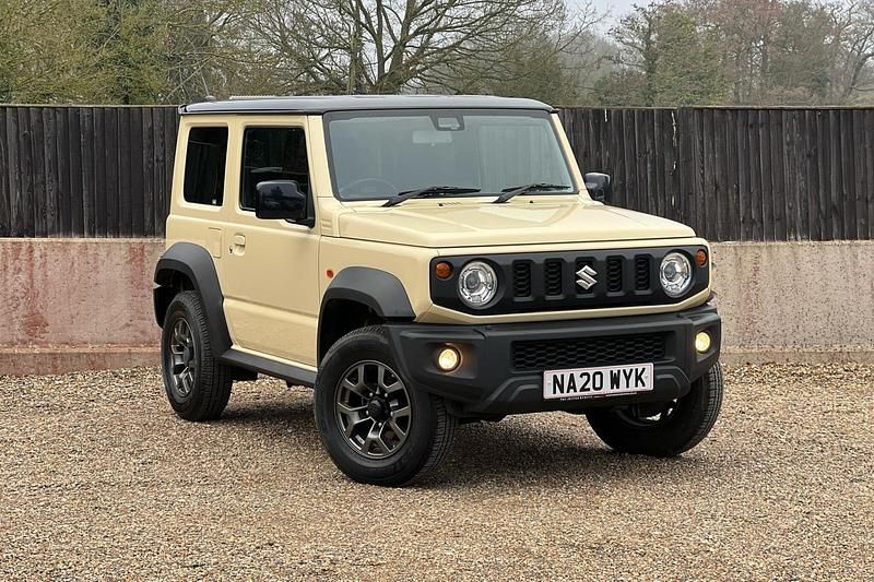 Used Suzuki Jimny SZ5 102 HP (75 kW) 2020 Cream SUV