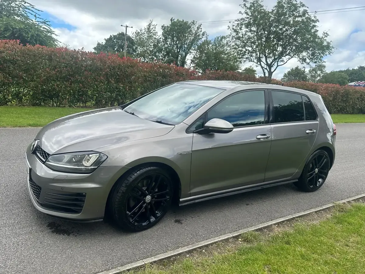 Used VW Golf VII GTD 181 HP (133 kW) 2016 Grey Hatchback