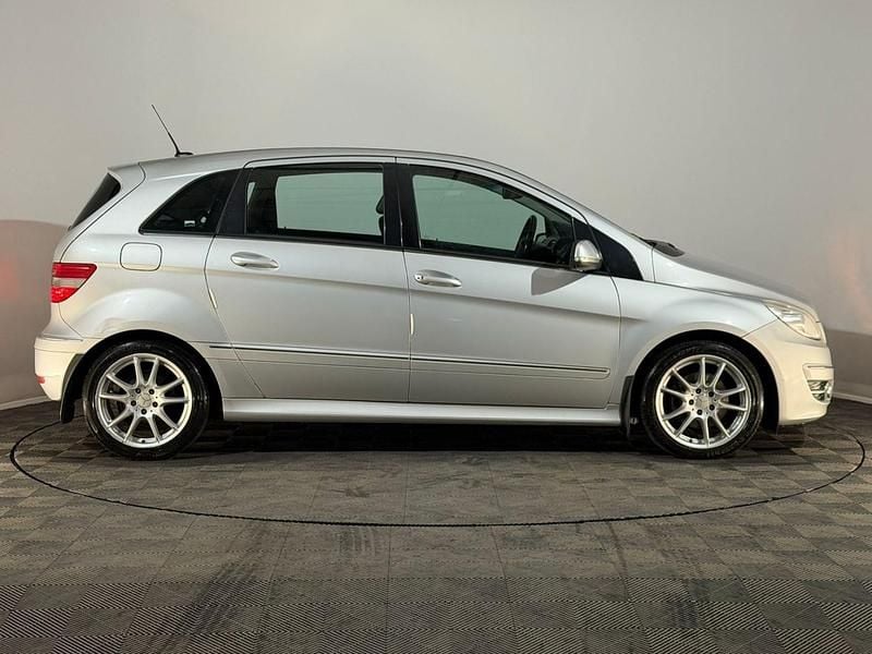 Used Mercedes B180 109 HP (80 kW) 2008 Silver MPV