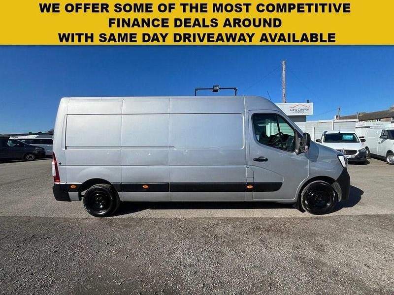 Usado Renault Master Business 2023 Cinzento Monovolume