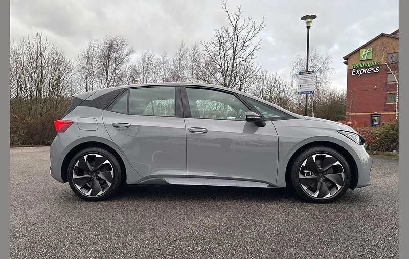 Used Cupra Born e-Boost 167 kW (228 HP) 2025 Grey Hatchback