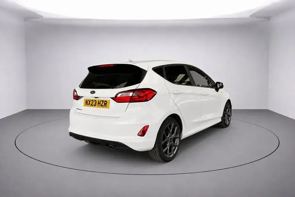Used Ford Fiesta ST-Line 100 HP (73 kW) 2023 White Hatchback