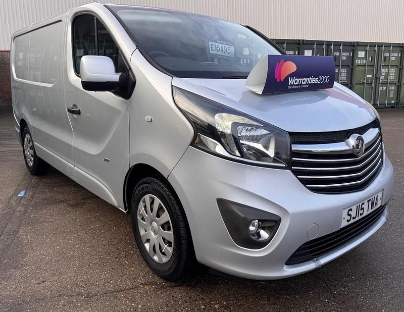 Used Vauxhall Vivaro Sportive 140 HP (102 kW) 2015 Grey MPV