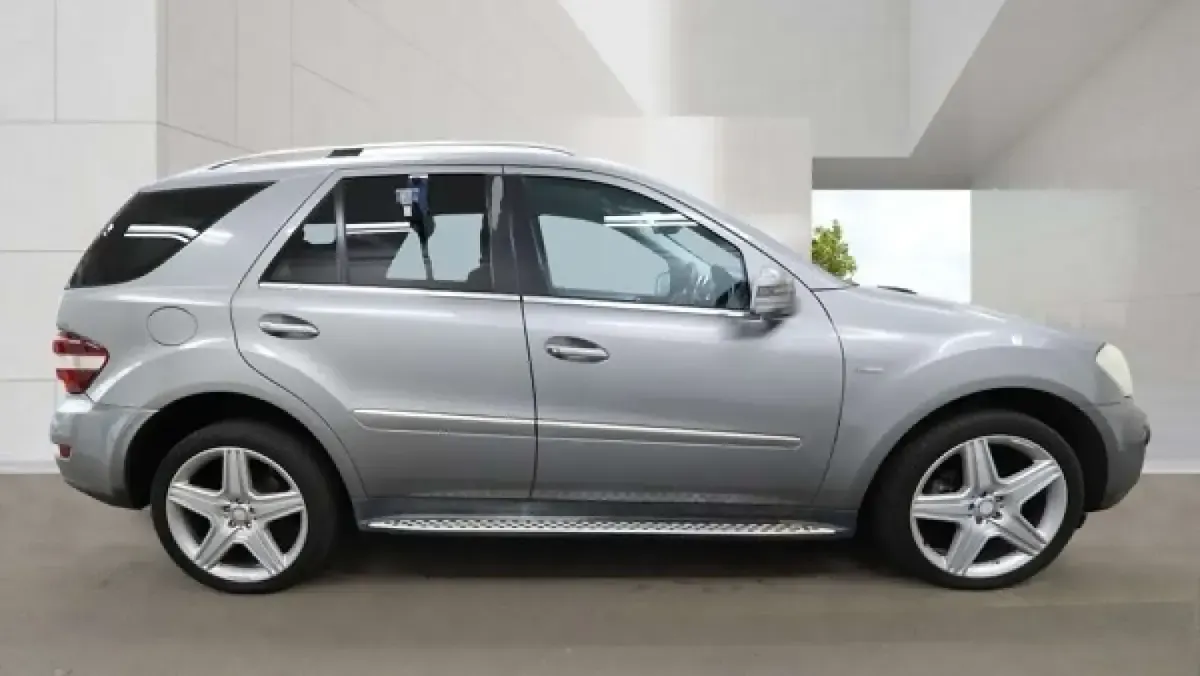 Used Mercedes ML350 2010 Silver SUV