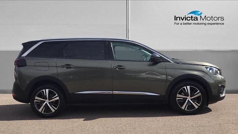 Used Peugeot 5008 Allure 131 HP (96 kW) 2018 Grey SUV
