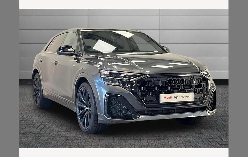Grey New 2025 Audi Q8 Black Edition SUV | £68,995 (Expensive) - Image 1/4