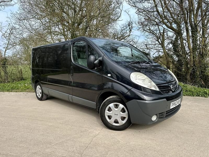 Used Nissan Primastar 2012 Black MPV