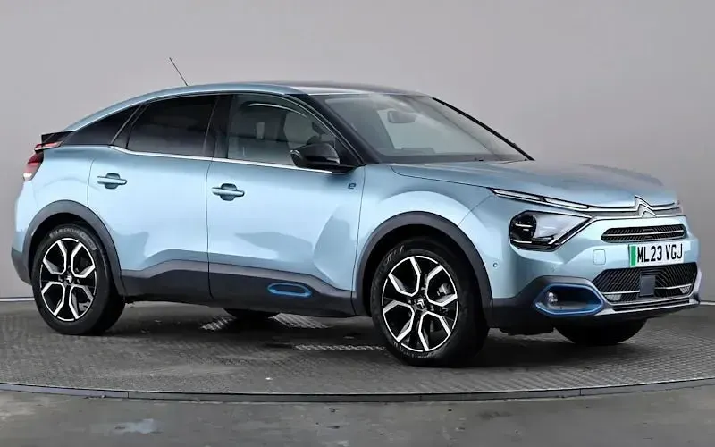 Used Citroën e-C4 Shine 100 kW (136 HP) 2023 Hatchback
