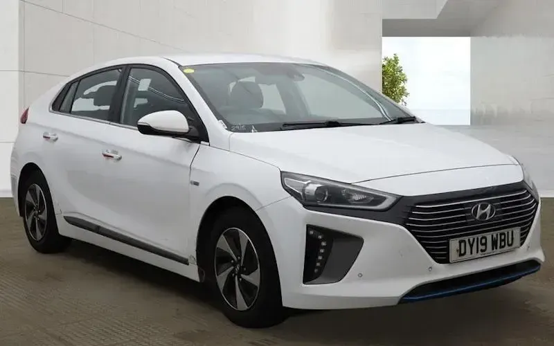 Used Hyundai Ioniq Premium SE 141 HP (103 kW) 2019 Hatchback