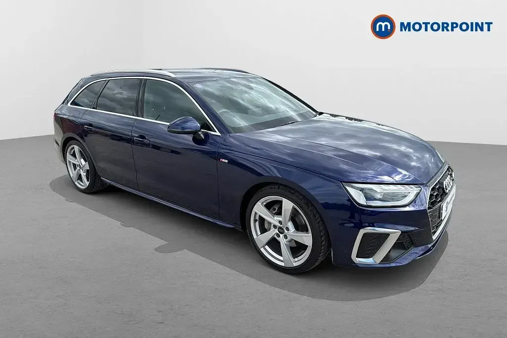 Begagnad Audi A4 S-Line 204 HK (150 kW) 2024 Kombi