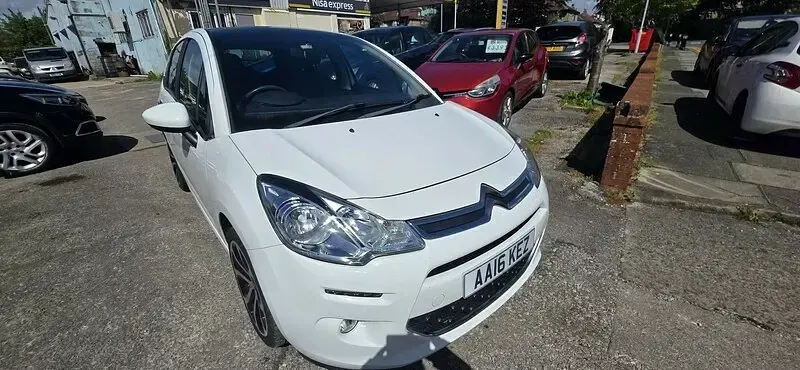 Usado Citroën C3 Platinum 2016 Blanco Utilitario