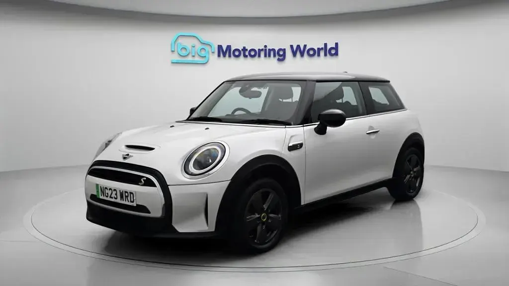 Used Mini Cooper SE Hatch 135 kW (184 HP) 2023 Hatchback