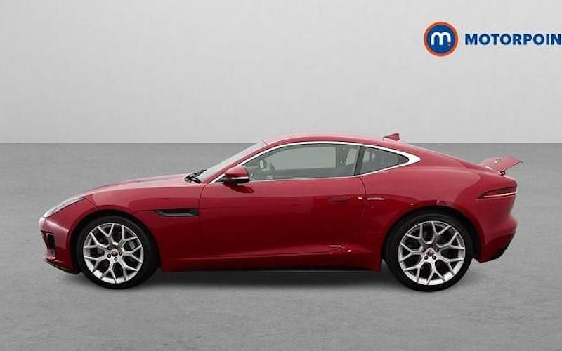 Used Jaguar F-Type R-Dynamic 300 HP (220 kW) 2019 Red Coupe