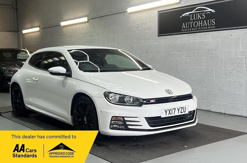 White Used 2017 VW Scirocco R-line Coupe | £9,895 (Fair price) - Image 1/4