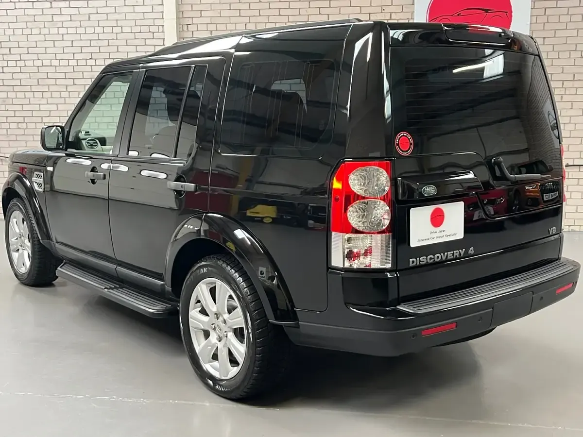Used Land Rover Discovery 4 SE 2010 Black SUV