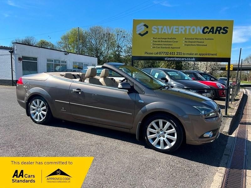Usado Ford Focus Cabriolet 2007 Castanho Cabrios