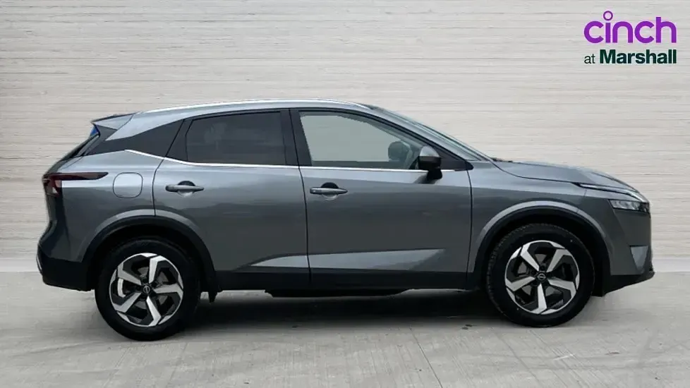 Used Nissan Qashqai N-Connecta 140 HP (102 kW) 2023 Grey SUV