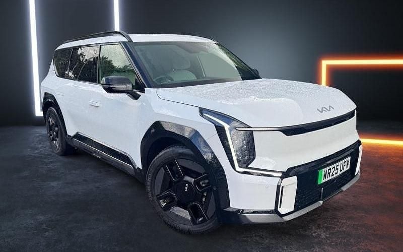 Used 2025 Kia EV9 GT-Line SUV | £58,990 - Image 1/4