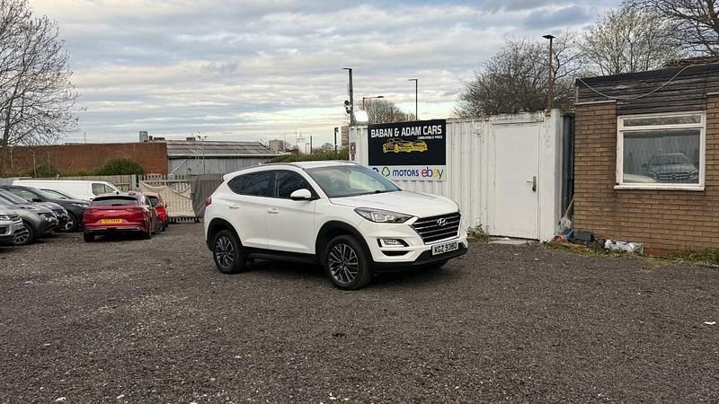 Used Hyundai Tucson SE 177 HP (130 kW) 2018 White SUV