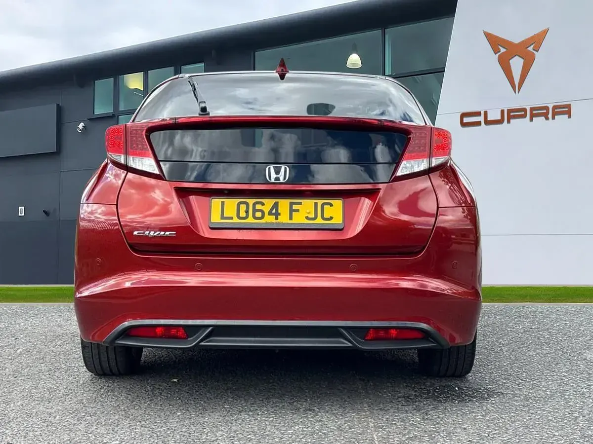 Used Honda Civic SE Plus 2014 Red Hatchback
