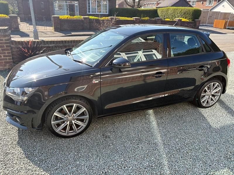 Used Audi A1 Sport 122 HP (89 kW) 2012 Black Hatchback