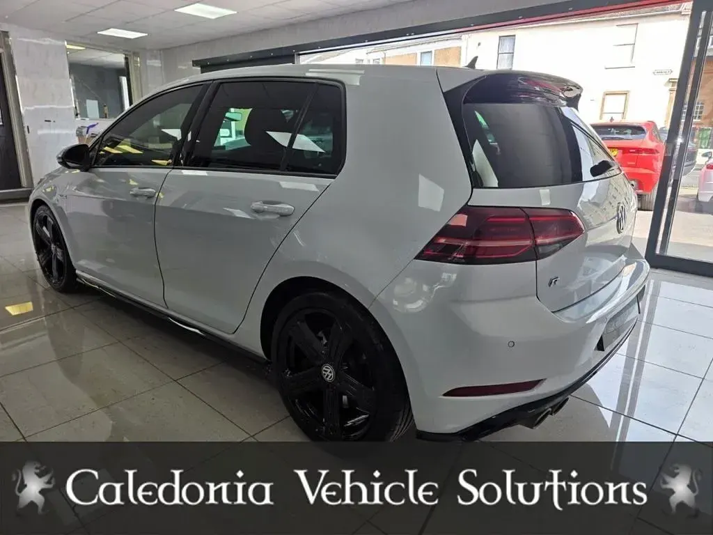 Used VW Golf VII R 300 HP (220 kW) 2019 Silver Hatchback
