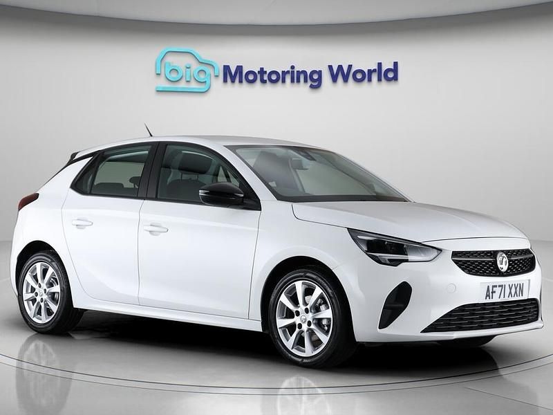 White Used 2021 Vauxhall Corsa Hatchback | £9,200 (Good price) - Image 1/4