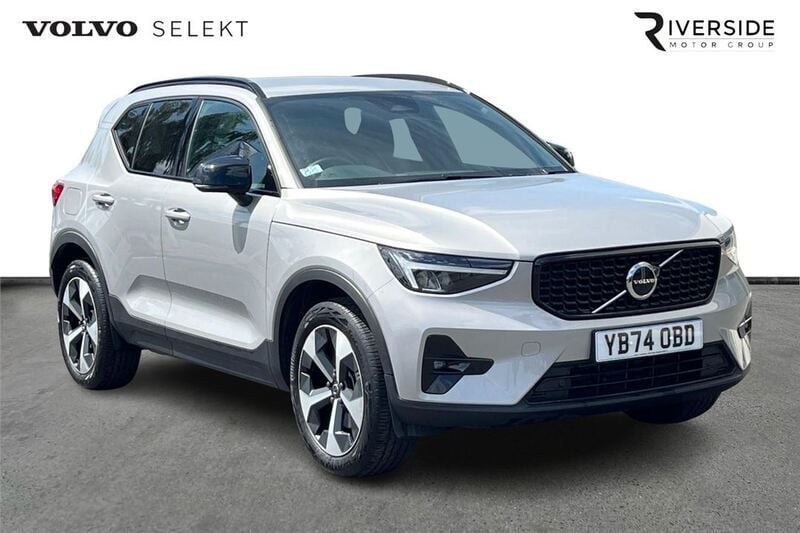 Silver dawn Used 2024 Volvo XC40 Plus SUV | £34,250 (Fair price) - Image 1/4
