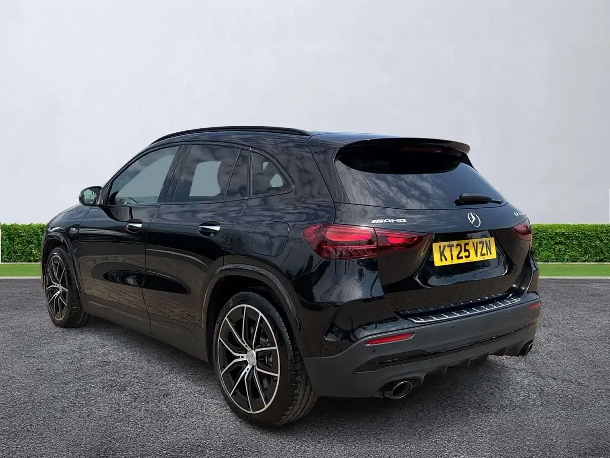Used Mercedes GLA35 AMG Premium 302 HP (222 kW) 2025 Black SUV