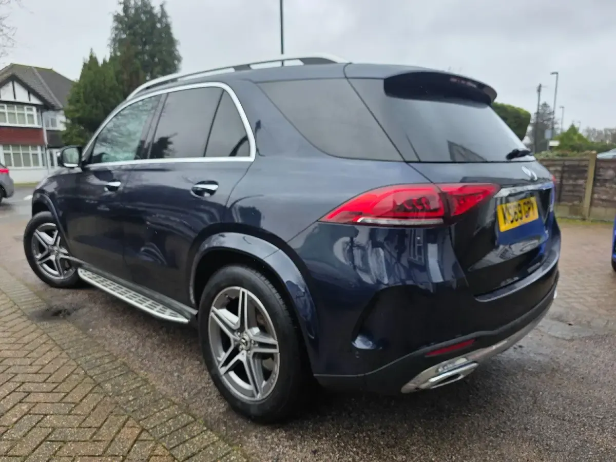 Used Mercedes GLE400 AMG Line Premium Plus 325 HP (239 kW) 2019 Blue SUV