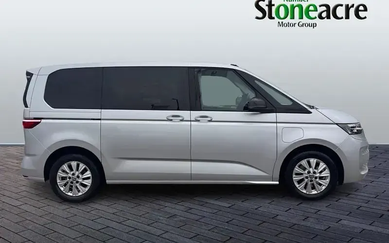 Used VW Multivan Life 218 HP (160 kW) 2024 Silver MPV