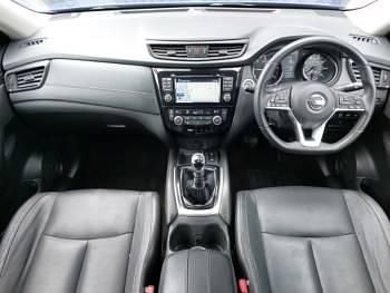 Used Nissan X-Trail Tekna 2018 Blue SUV