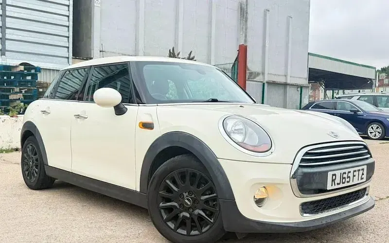 Used Mini ONE Hatch 102 HP (75 kW) 2015 Hatchback