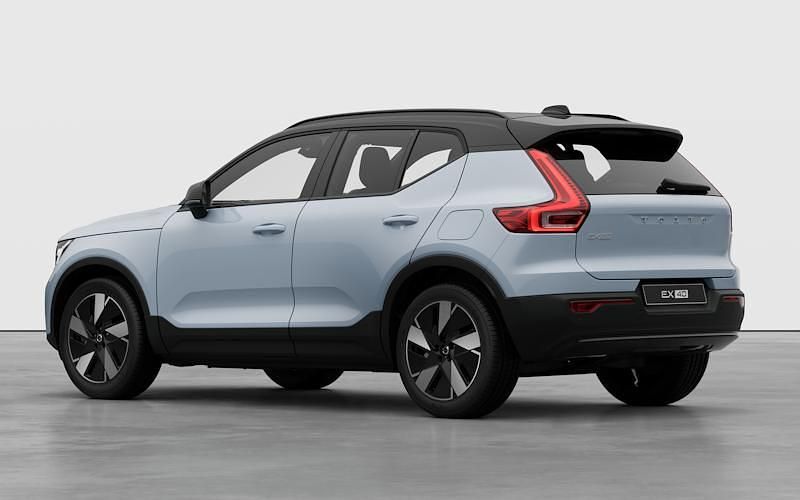 New Volvo EX40 Plus 175 kW (238 HP) 2026 SUV