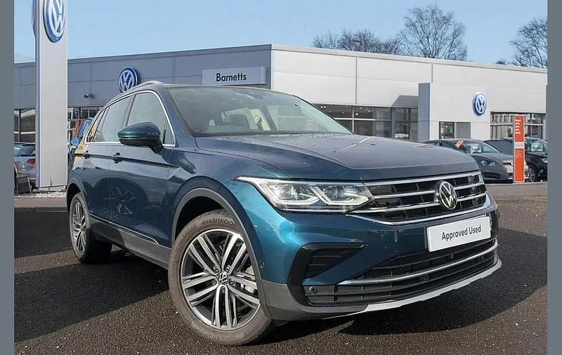 Blue Used 2023 VW Tiguan Elegance SUV | £27,499 (Fair price) - Image 1/4